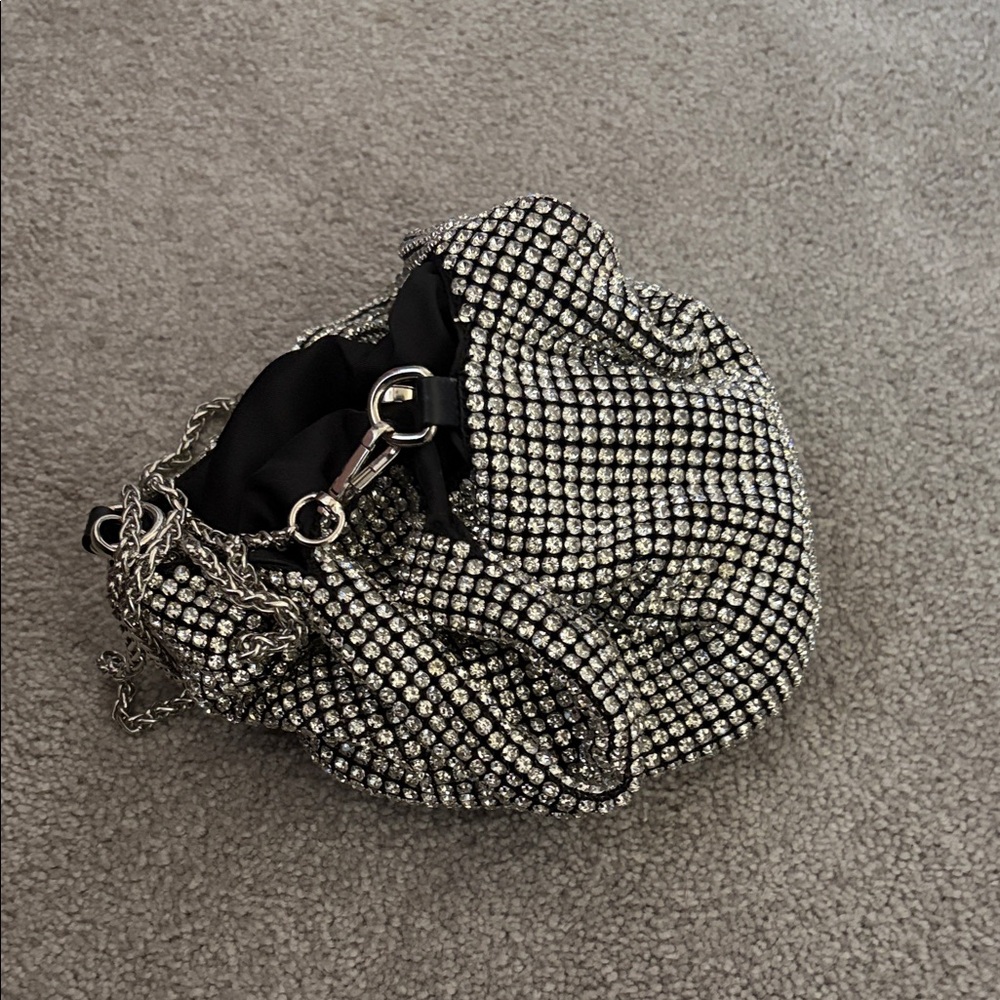 💎 Sterling Silver Glitzy Chain Bag ✨